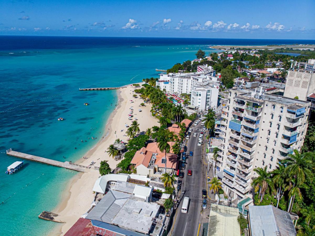 Welcome To Stunning Ocean Views At Studio 503 Бухта Монтего Экстерьер фото